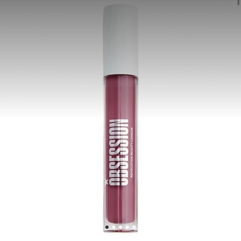 Makeup Obsession Entranced Lip Gloss Mauve High Pigment Glossy 5057566100458